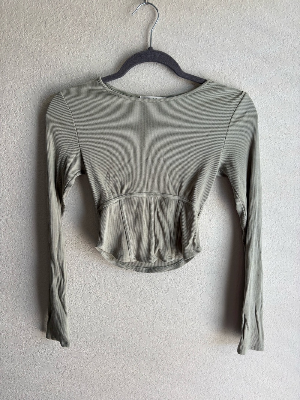 Long Sleeve Crop Top in Sage Green